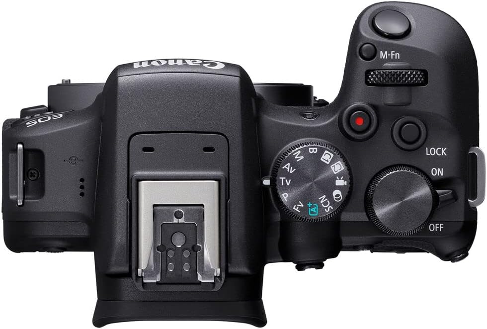 Kit appareil photo hybride Canon EOS R10 doté de objectif RF-S 18-45 mm | 24,2 Mpx, APS-C, vidéo 4K, adapté à les photographes et vlogueurs débutants (5331C009) + adaptateur EF-EOS R + carte mémoire 64 Go + batterie LP-E17 + sacoche