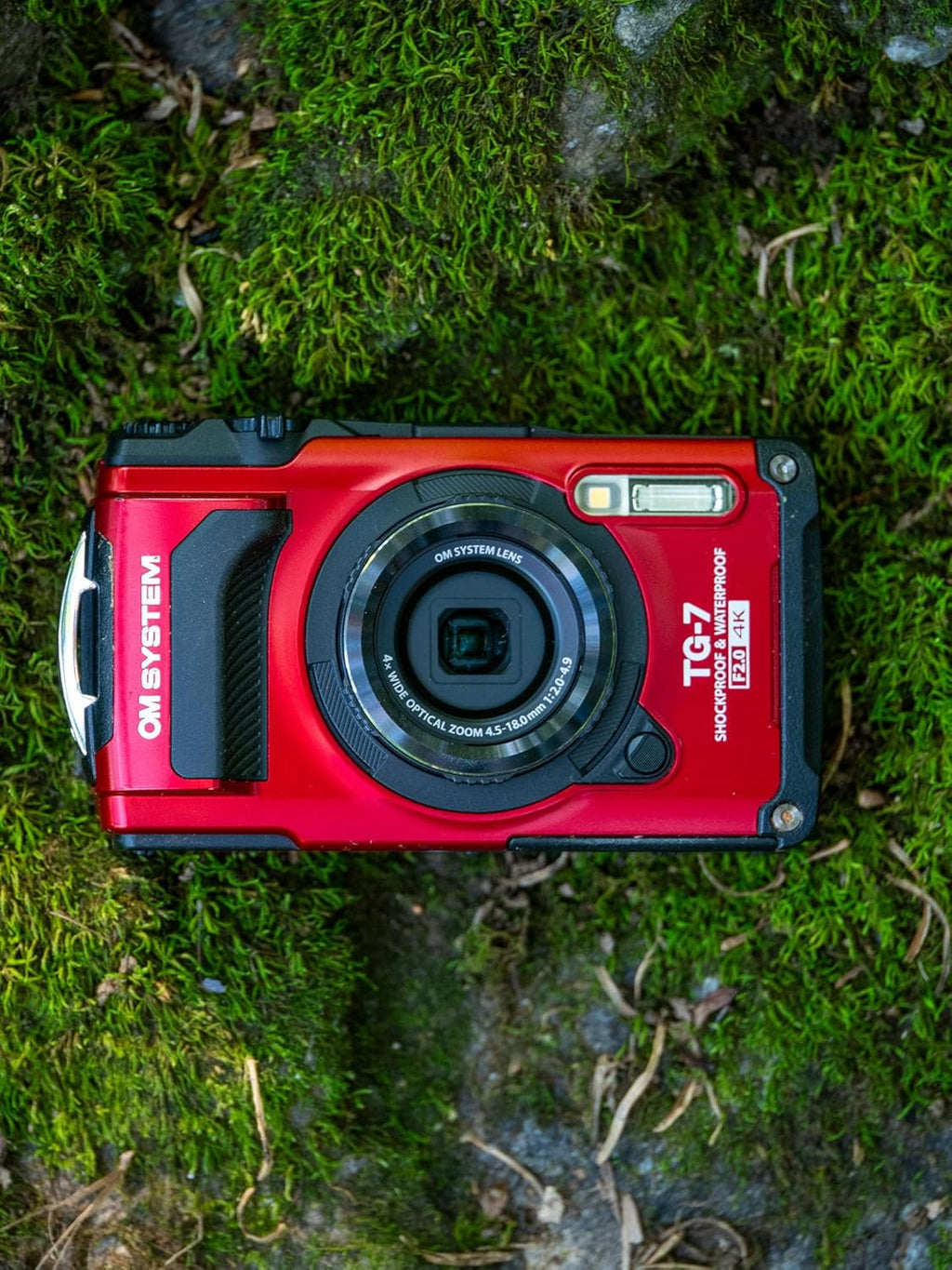 Système OM OLYMPUS Tough TG-7 Caméra sous-marine - Rouge résistant à l’eau et résistante au gel, vidéo 4K haute résolution et lumineuse, zoom macro 44x (Successeur de l'Olympus TG-6)