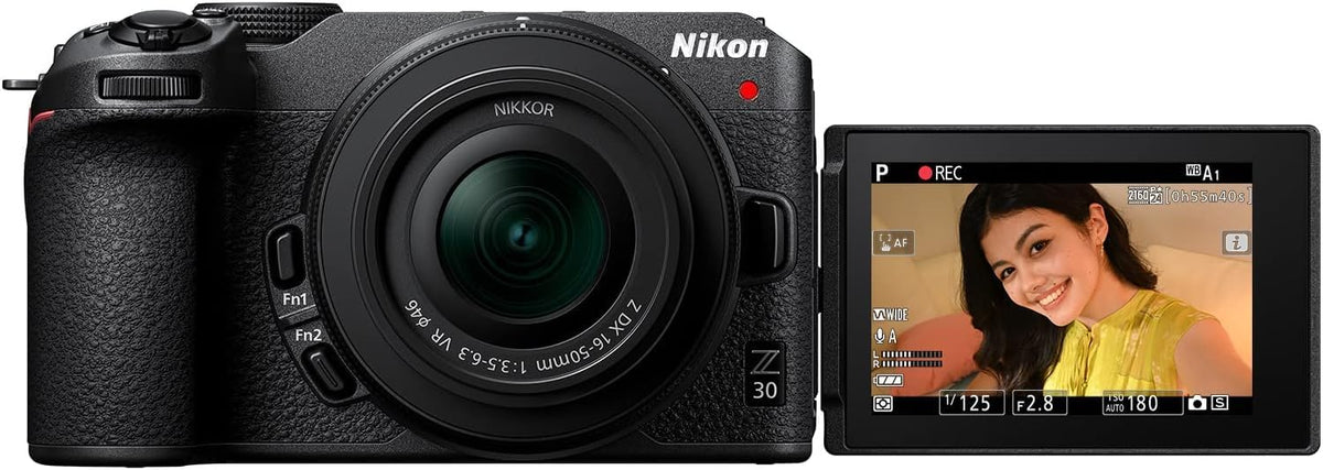 Nikon Z 30 doté de objectif zoom grand angle | Notre appareil photo hybride le plus compact et léger pour la photo et la vidéo, doté de objectif zoom 16-50 mm | Modèle Nikon USA