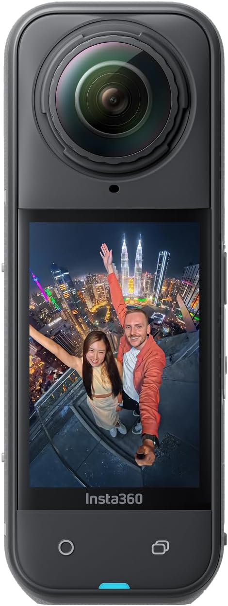 Insta360 X5 - Caméra d'action 360° 8K étanche, performante en basse lumière, effet perche à selfie invisible, objectif robuste et remplaçable, autonomie de 3 heures, stabilisation anti-vent intégrée, triple puce IA – Présentation
