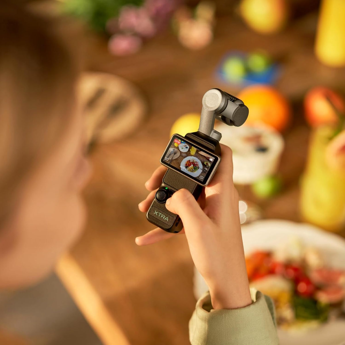 Caméra de vlogging Xtra Muse doté de capteur CMOS 1 pouce et vidéos 4K/120 ips. Caméra de poche doté de stabilisateur à cardan 3 axes, mise au point rapide et suivi du visage/objet. Caméra vidéo numérique pour la photographie.