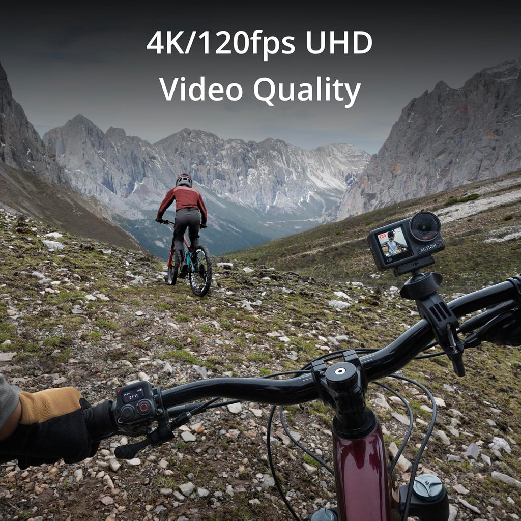 DJI Osmo Action 4 Essential Combo : Caméra d'action étanche 4K/120 ips doté de capteur 1/1,3 pouce, qualité d'image exceptionnelle en basse lumière, rendu des couleurs 10 bits et D-Log M, autonomie de 160 minutes en extérieur.