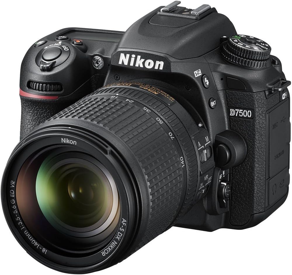 Reflex numérique Nikon D7500 20,9 Mpx doté de objectif AF-S DX NIKKOR 18-140 mm f/3.5-5.6G ED VR - Noir