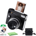 Appareil photo instantané Fujifilm Instax Square SQ40 Noir Vintage, pack comprenant un paquet de films Fuji Instax (20 poses), un étui de transport et un chiffon de nettoyage – Présentation