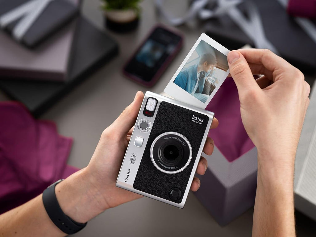 Appareil photo instantané Fujifilm Instax Mini EVO – Présentation