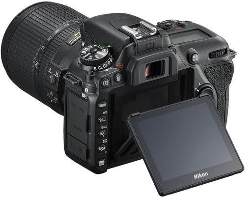 Reflex numérique Nikon D7500 20,9 Mpx doté de objectif AF-S DX NIKKOR 18-140 mm f/3.5-5.6G ED VR - Noir